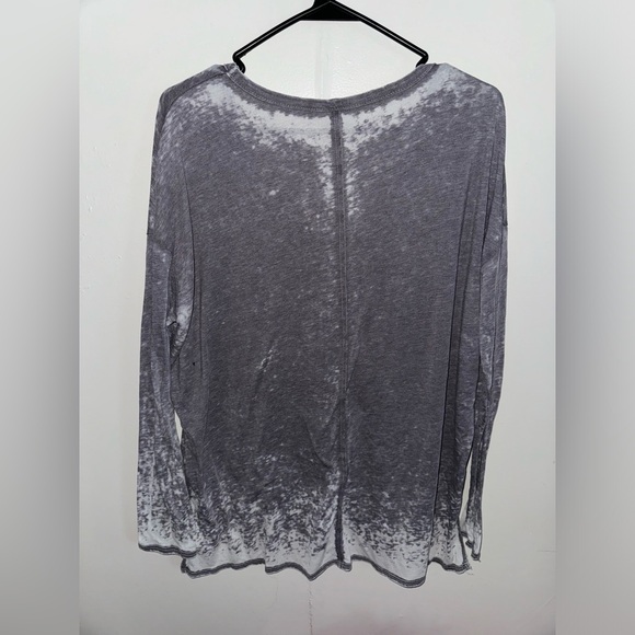 CHASER Floral Mane Gray Burnout Long Sleeve T-Shirt Sz Medium - Picture 6 of 6